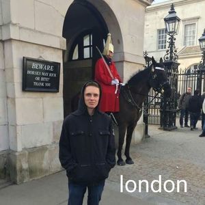 Meet your Posher, Garrett